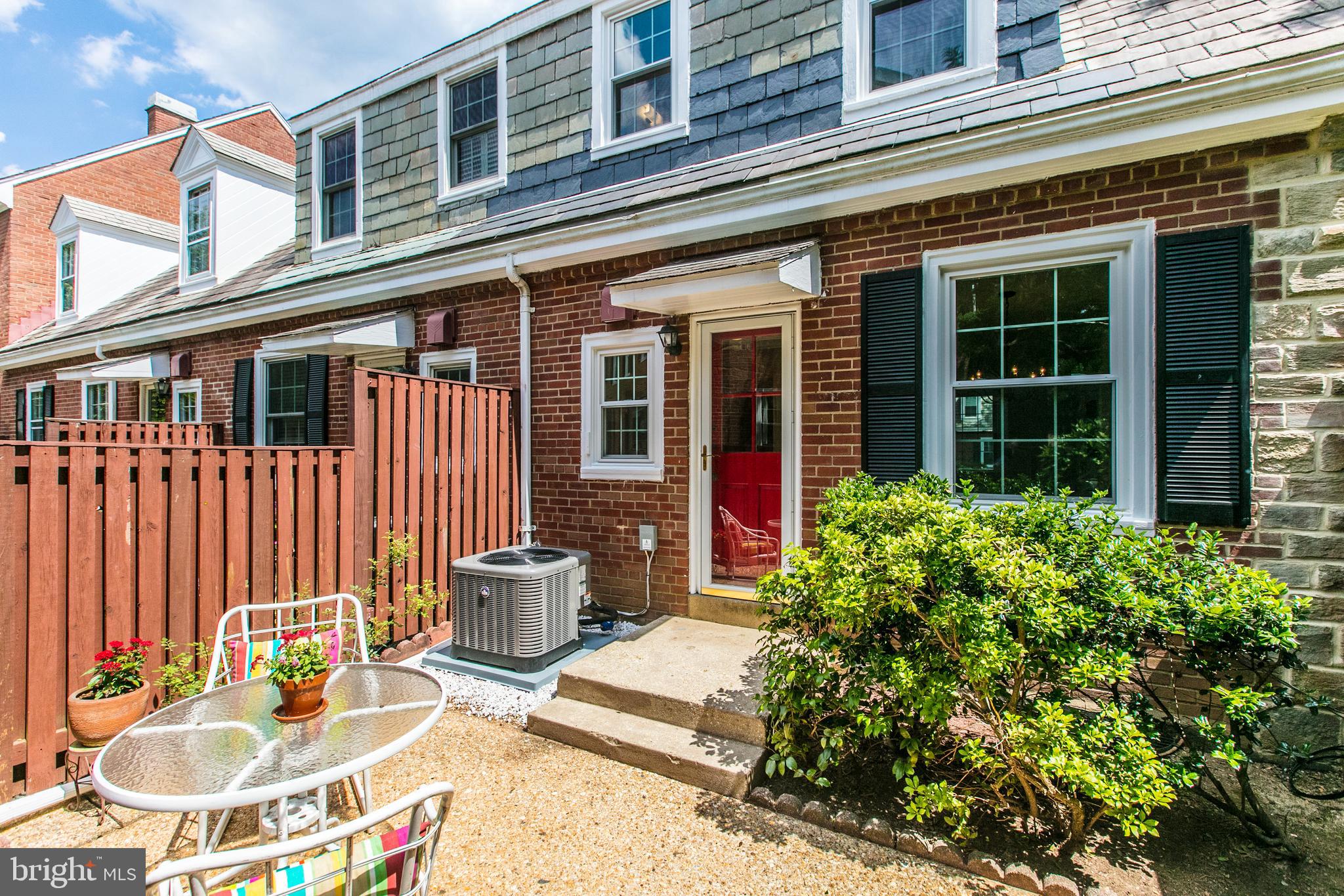 FAIRLINGTON - Residential