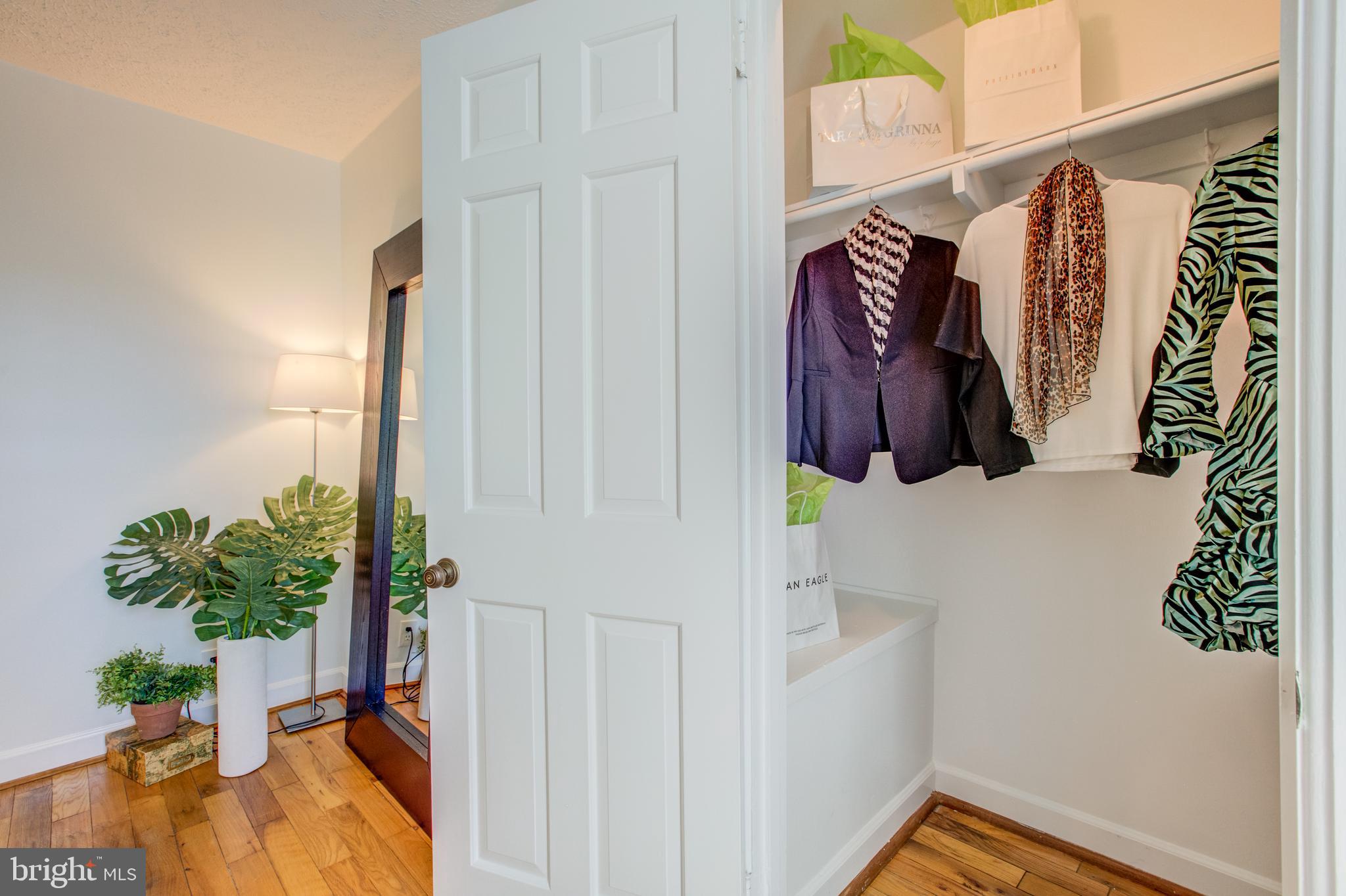 FAIRLINGTON - Residential