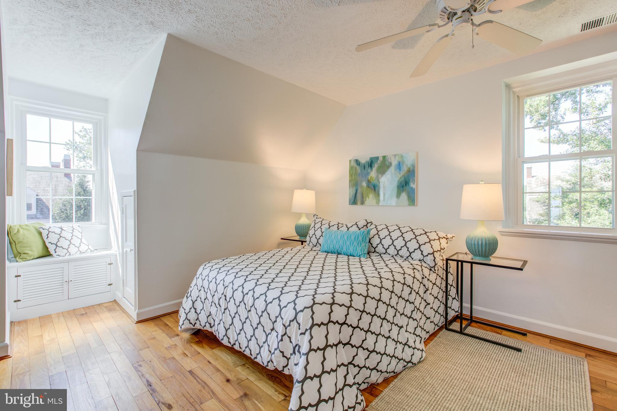 FAIRLINGTON - Residential