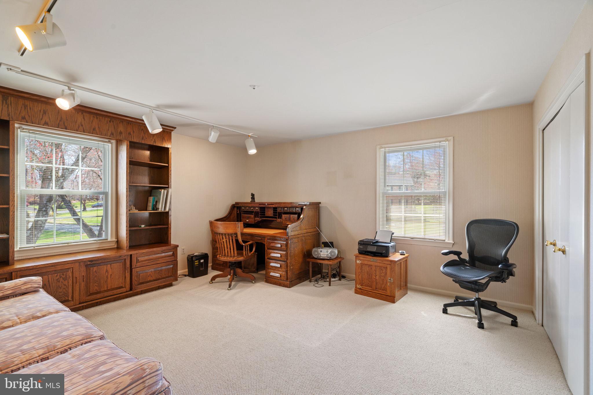 BRIDLE PATH MANOR - Residential