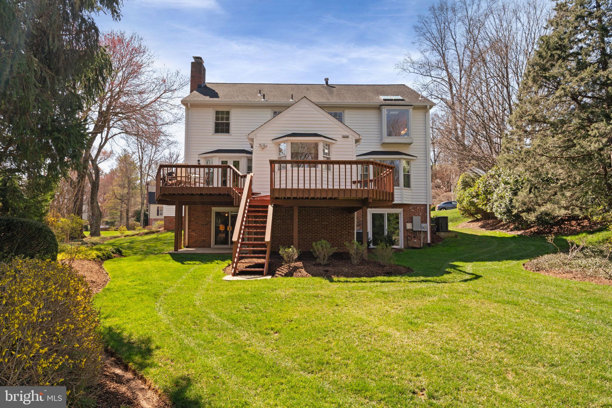 BRIDLE PATH MANOR - Residential