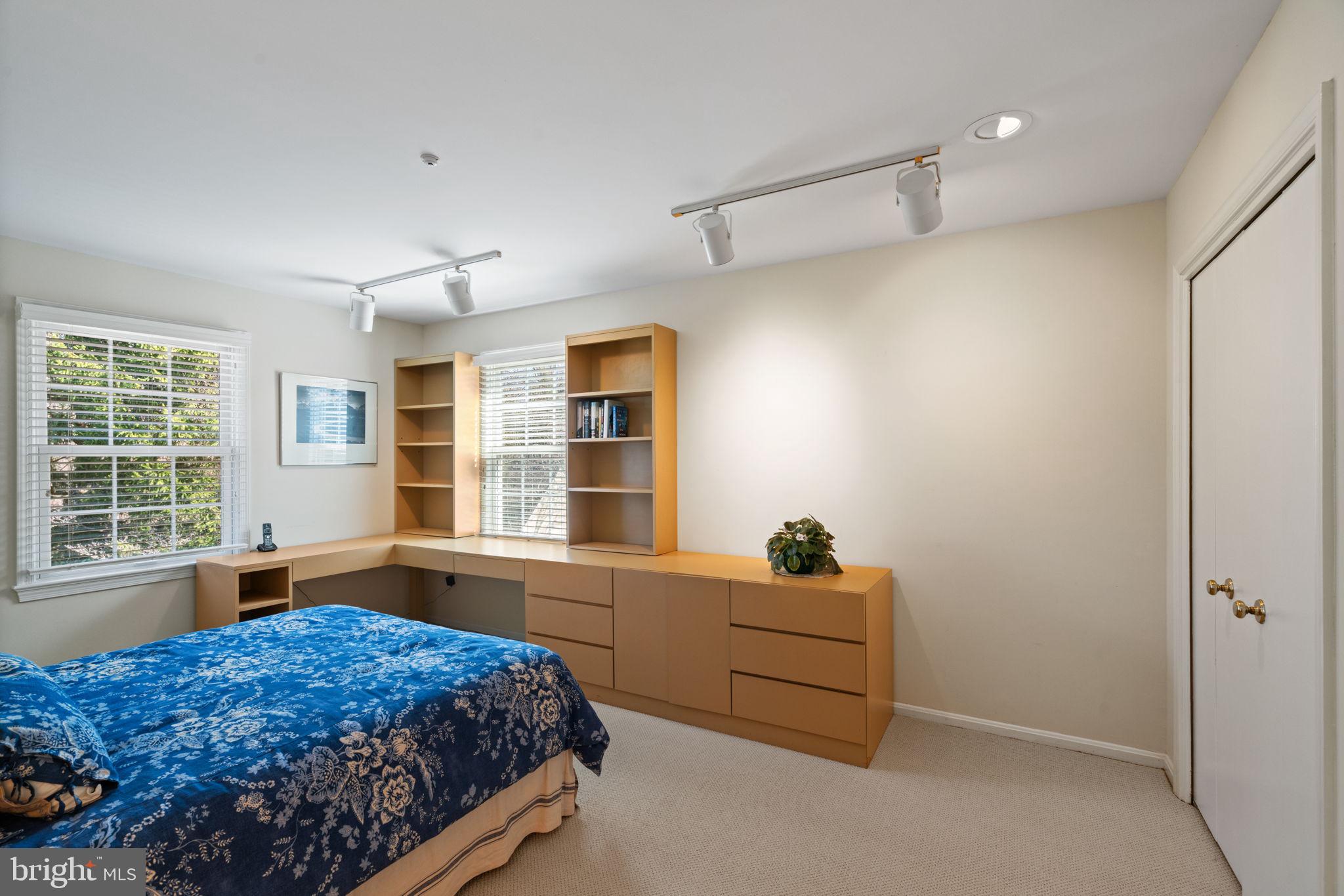 BRIDLE PATH MANOR - Residential