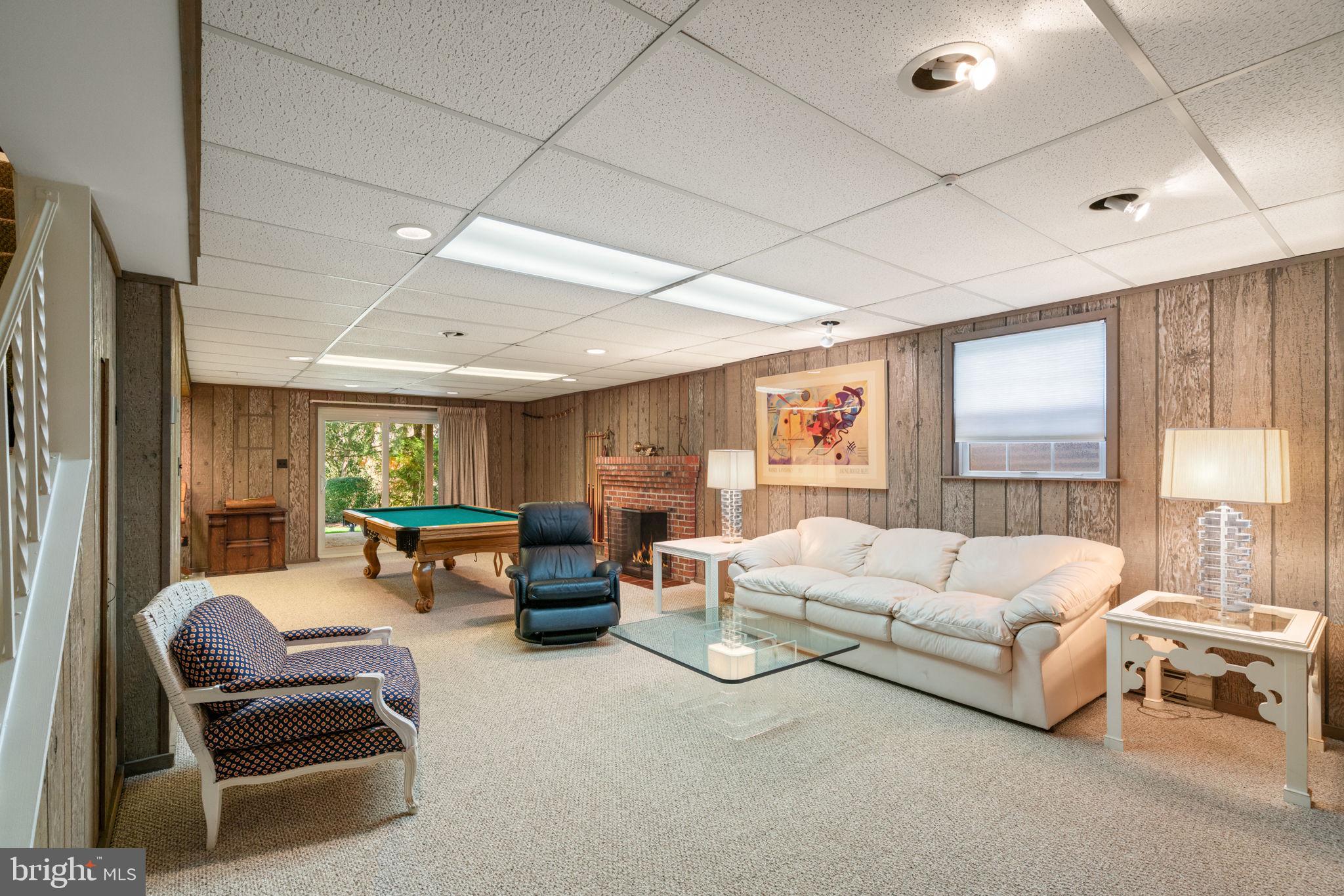 BRIDLE PATH MANOR - Residential