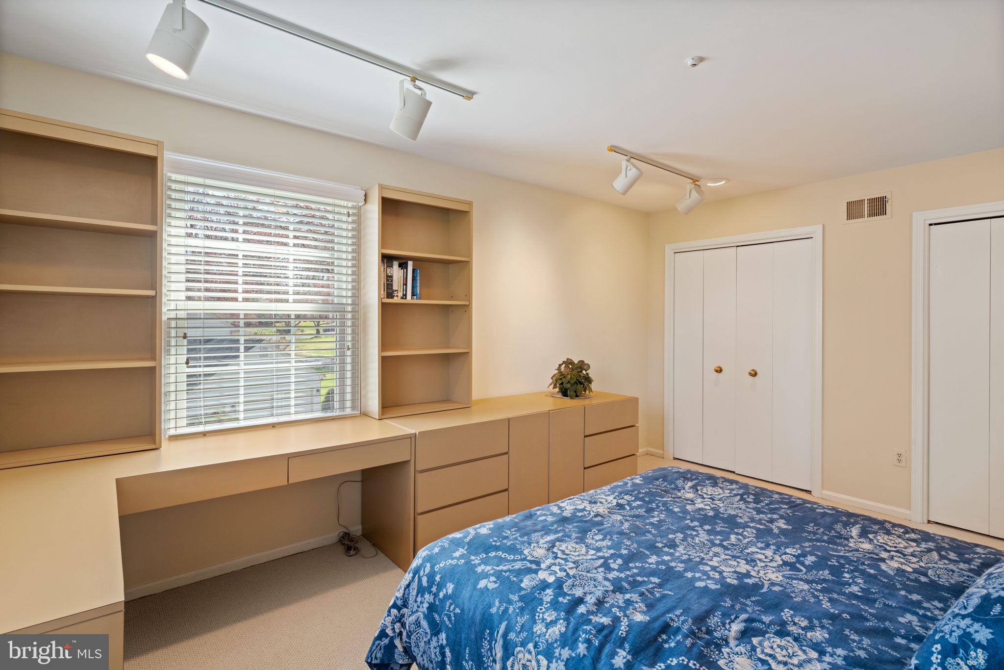 BRIDLE PATH MANOR - Residential