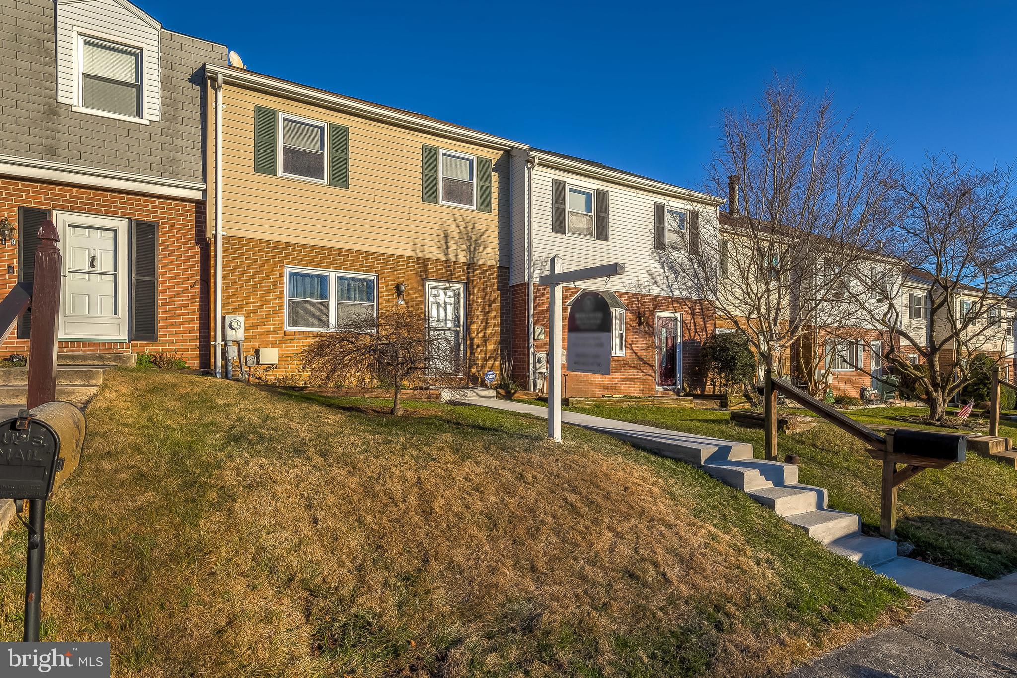 UPTON VILLAGE NORTH - Residential