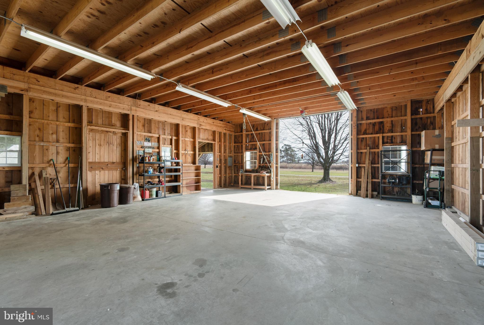 LITTLE NECK FARM - Residential