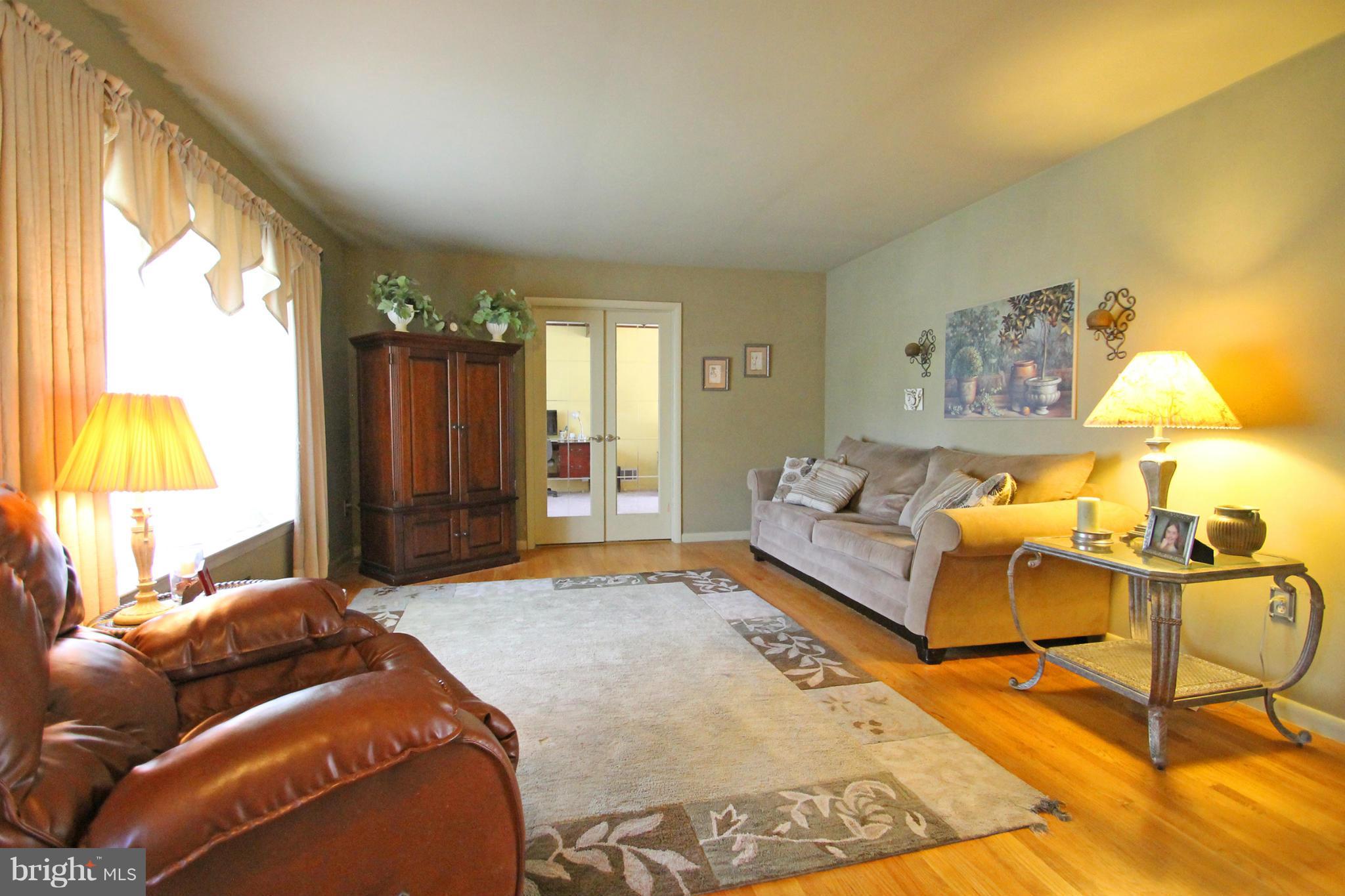 CHATHAM MEWS - Residential