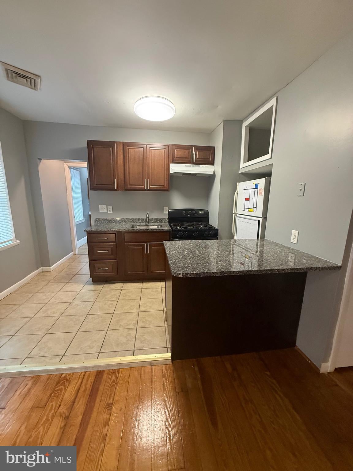 323 COLLINS AVENUE 2