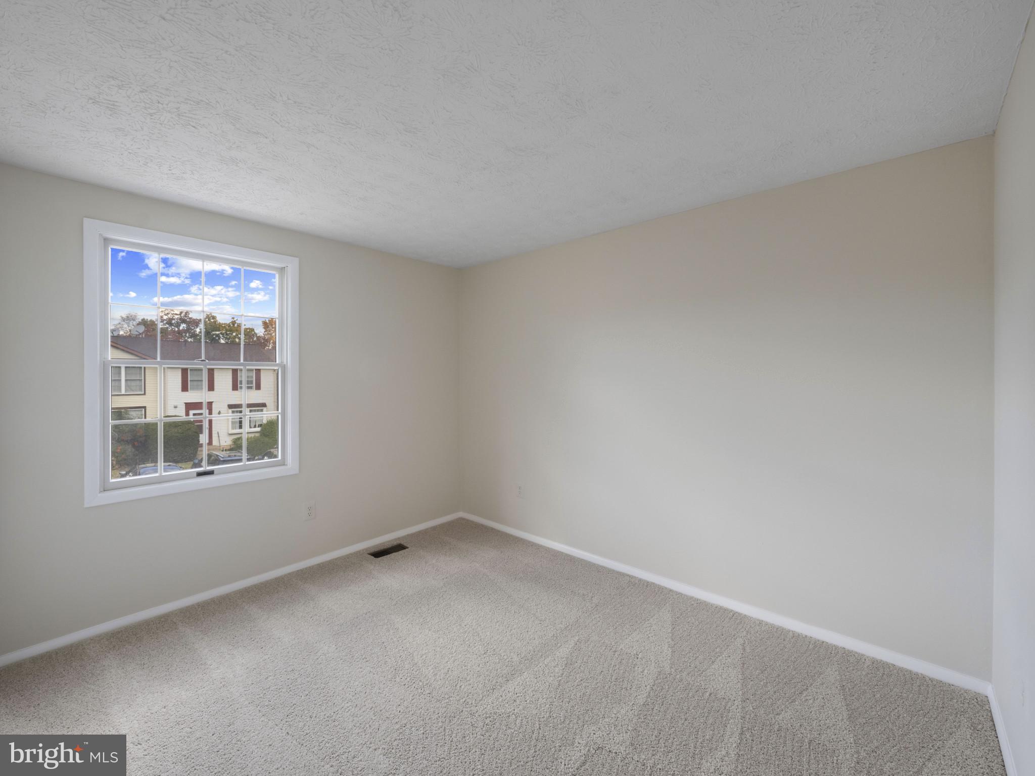 COURTS OF TYSONS - Residential