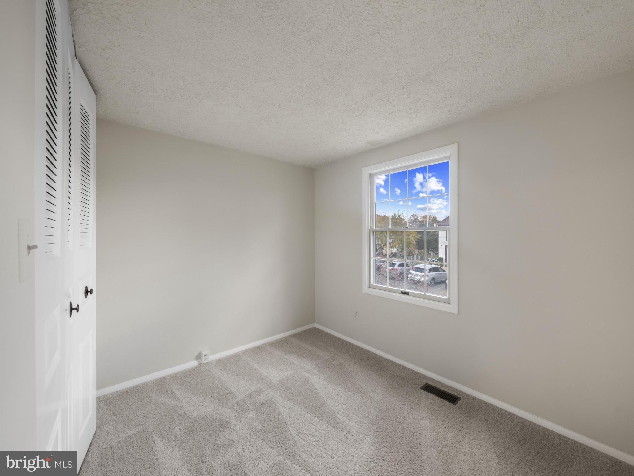 COURTS OF TYSONS - Residential