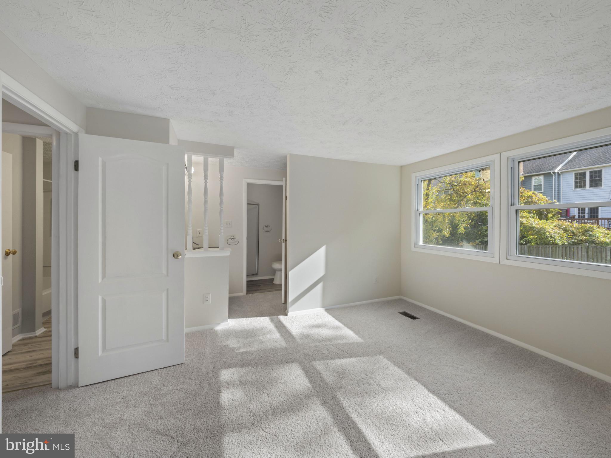 COURTS OF TYSONS - Residential