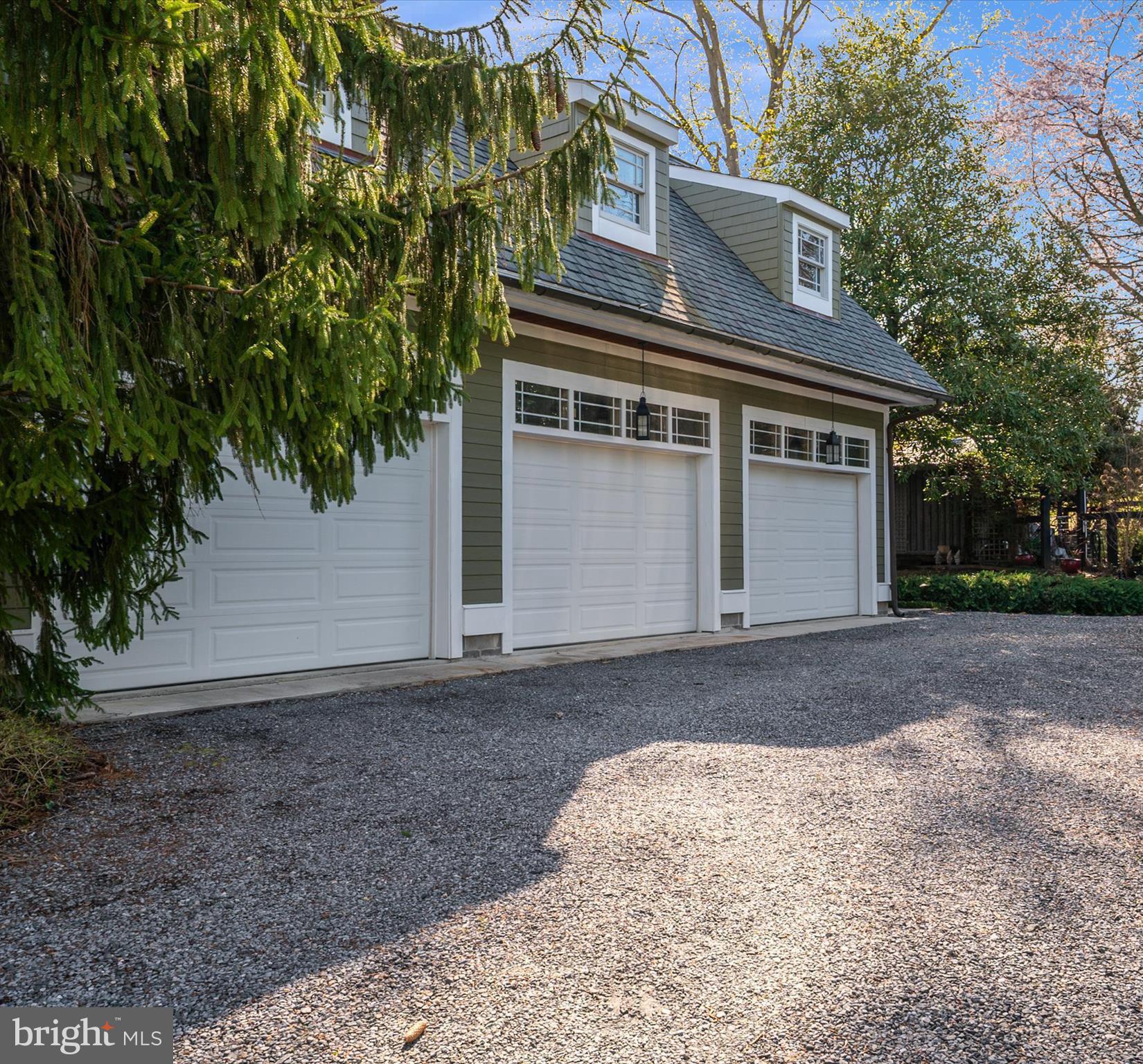 RUGBY HALL ESTATES - Residential