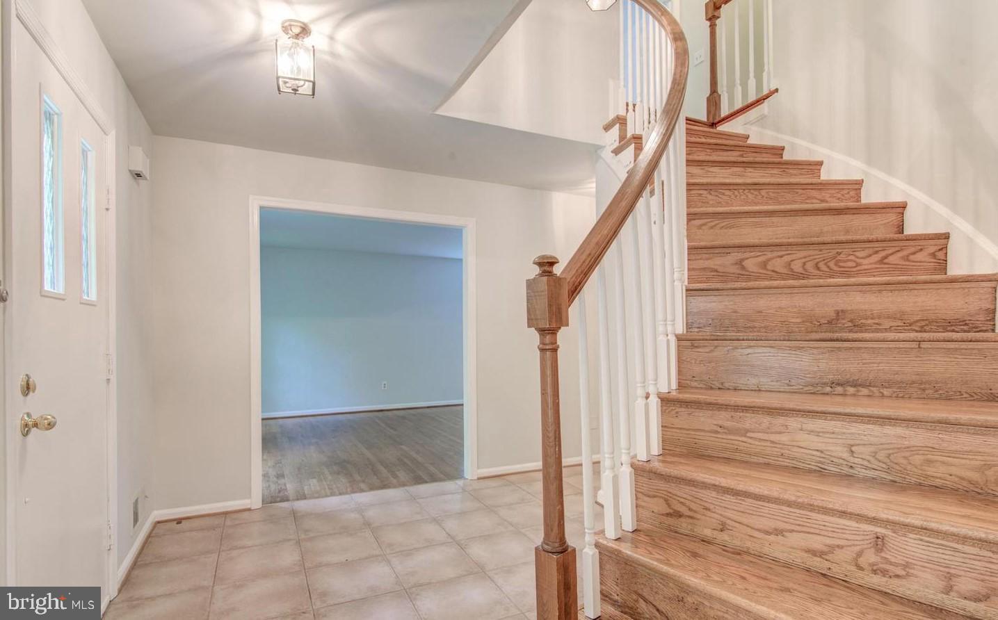 MANTUA - Residential Lease