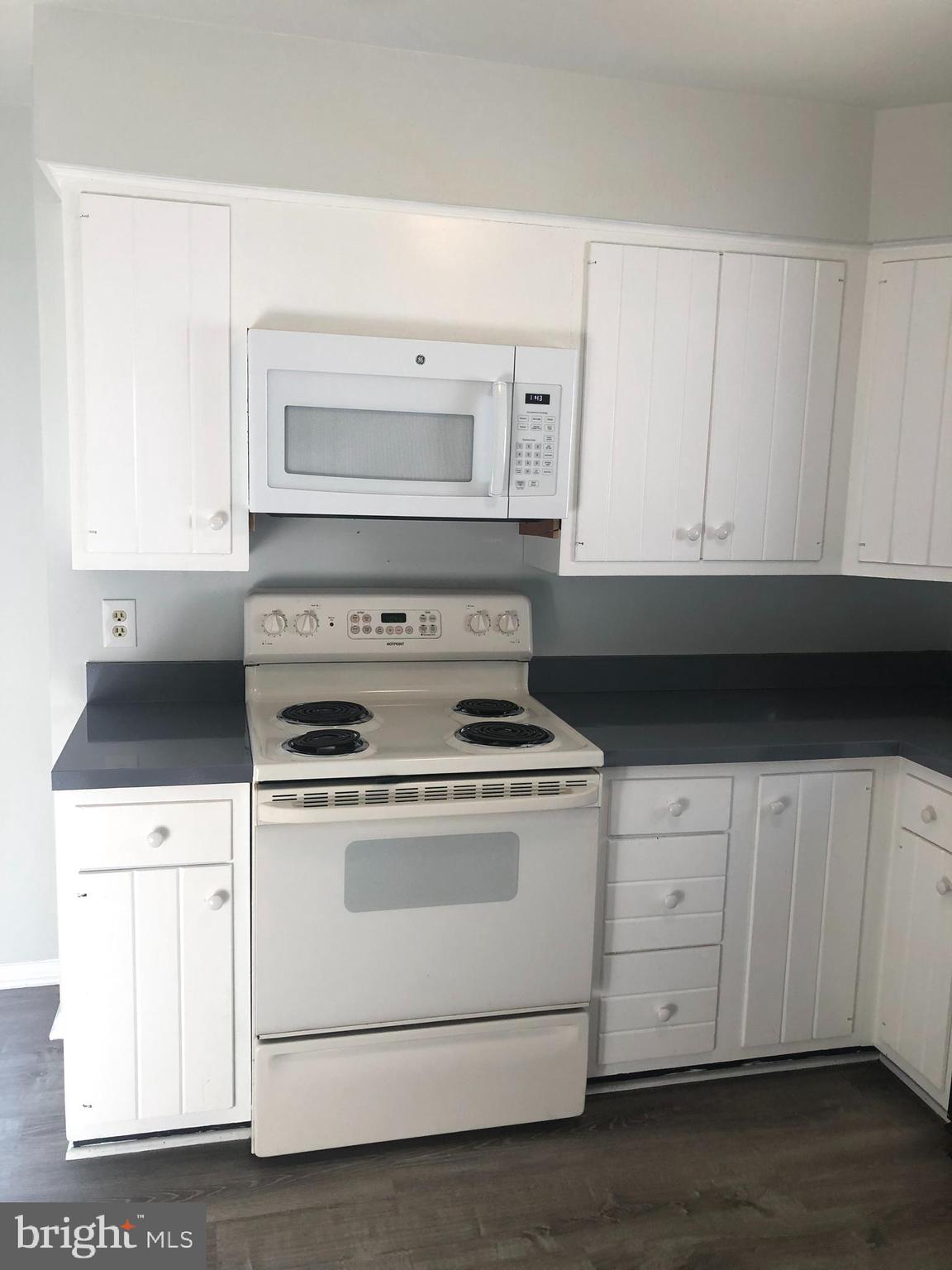 MANTUA - Residential Lease