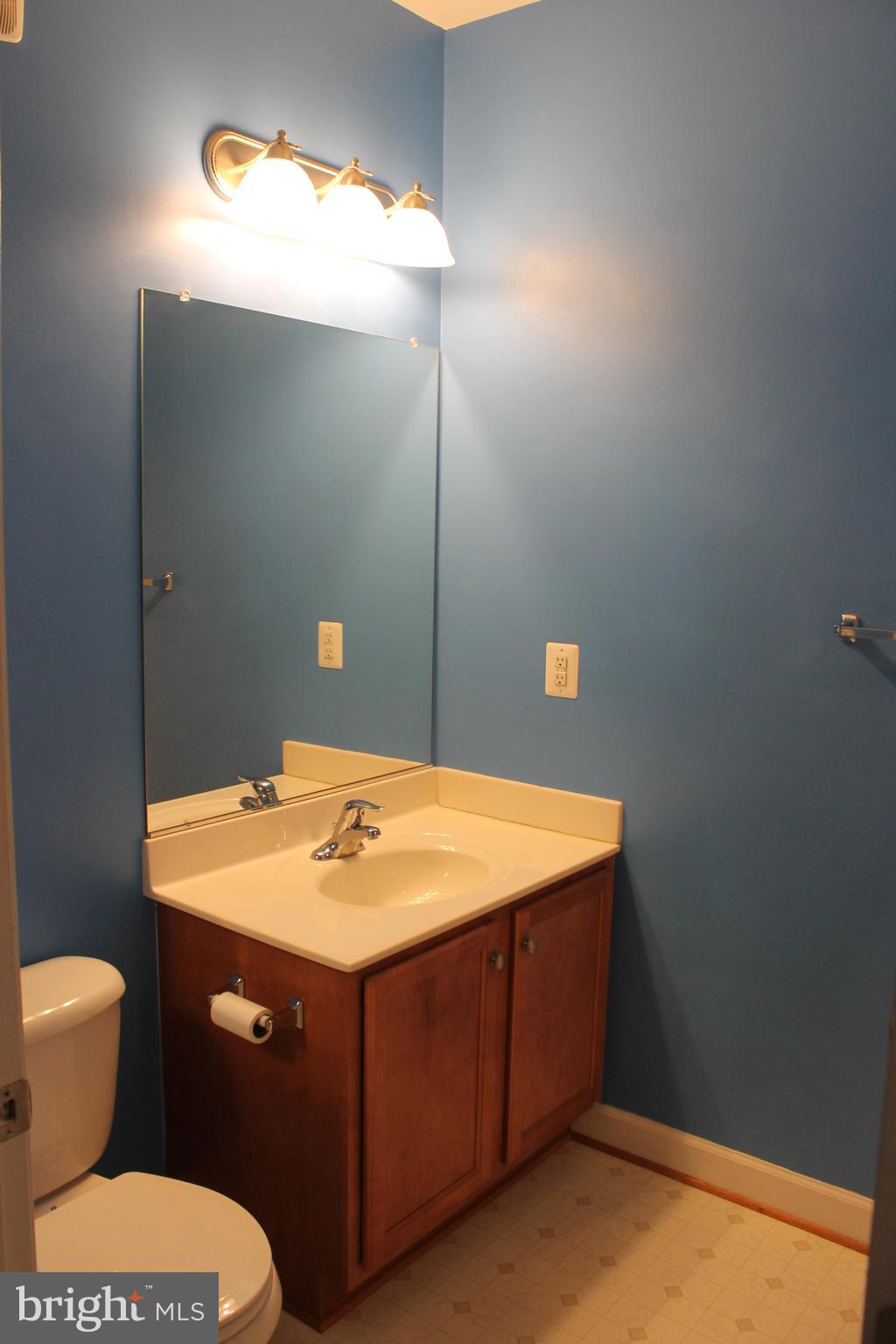 WAVERLY STATION - Residential Lease