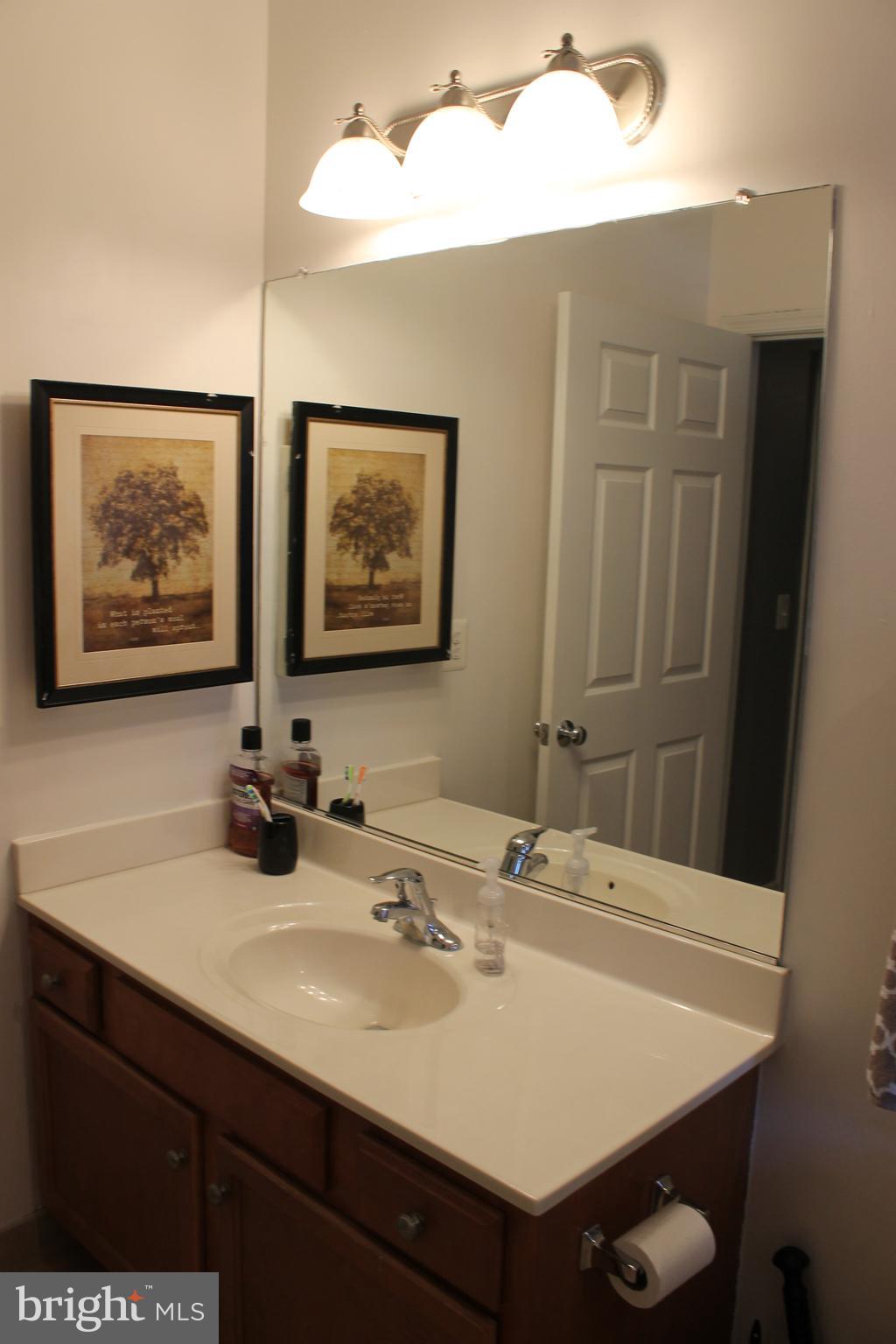 WAVERLY STATION - Residential Lease