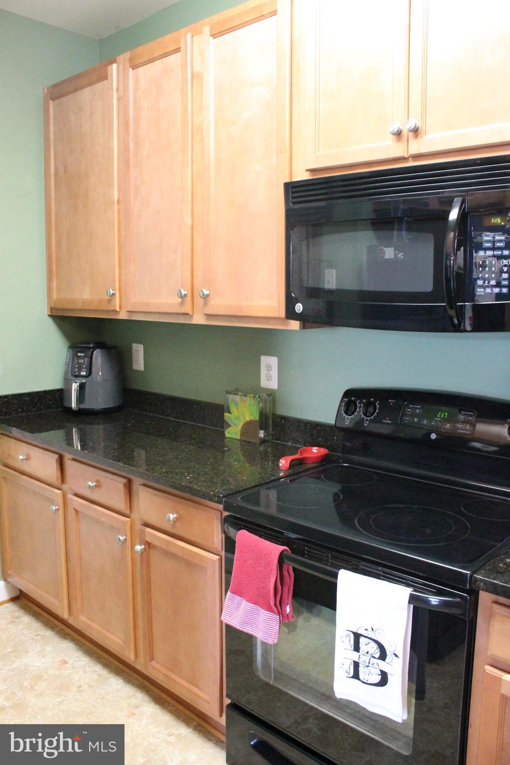 WAVERLY STATION - Residential Lease