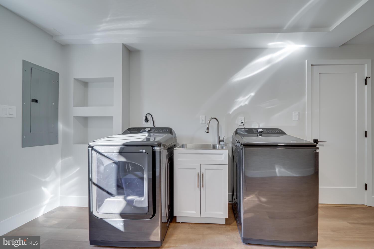 SOUTHRIDGE - Residential