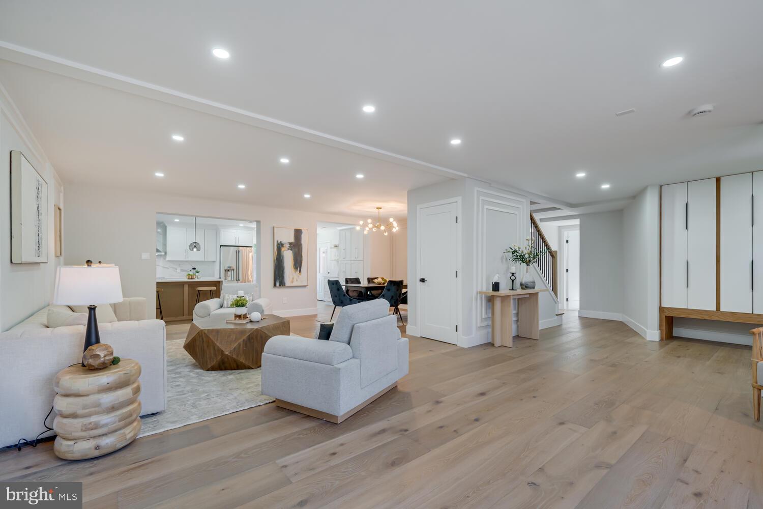 SOUTHRIDGE - Residential