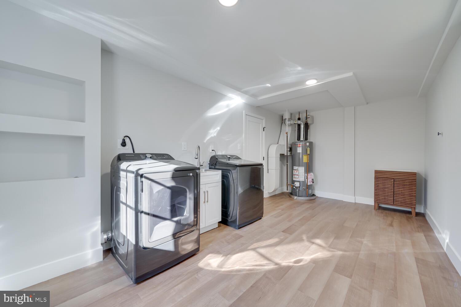 SOUTHRIDGE - Residential