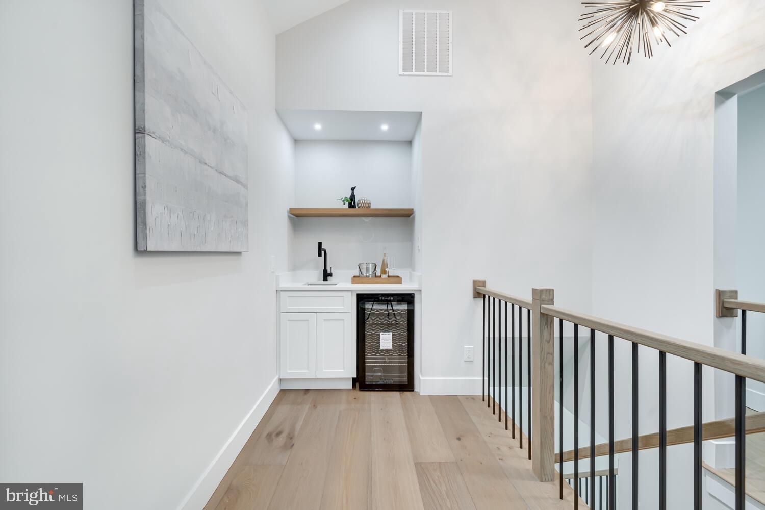 SOUTHRIDGE - Residential