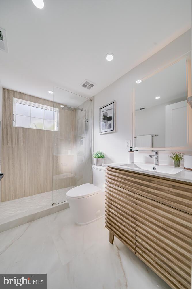 SOUTHRIDGE - Residential