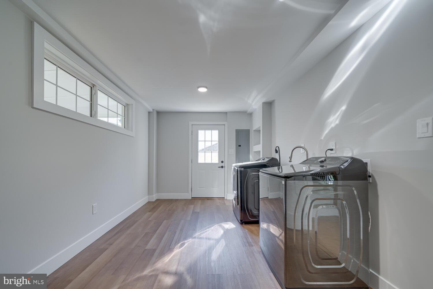 SOUTHRIDGE - Residential