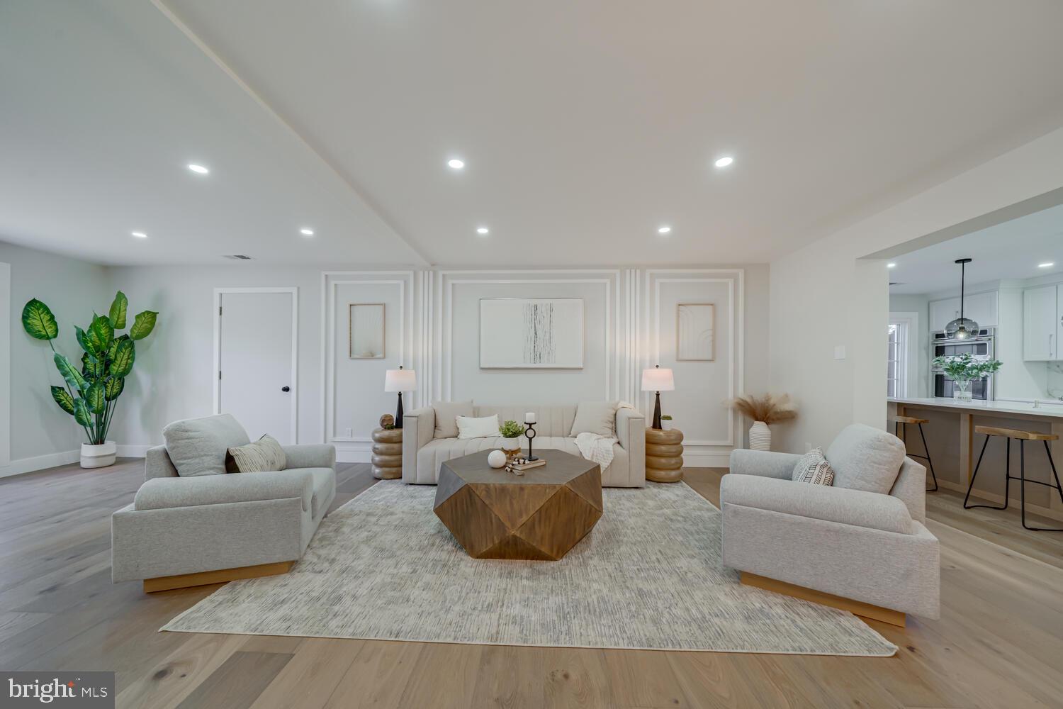 SOUTHRIDGE - Residential