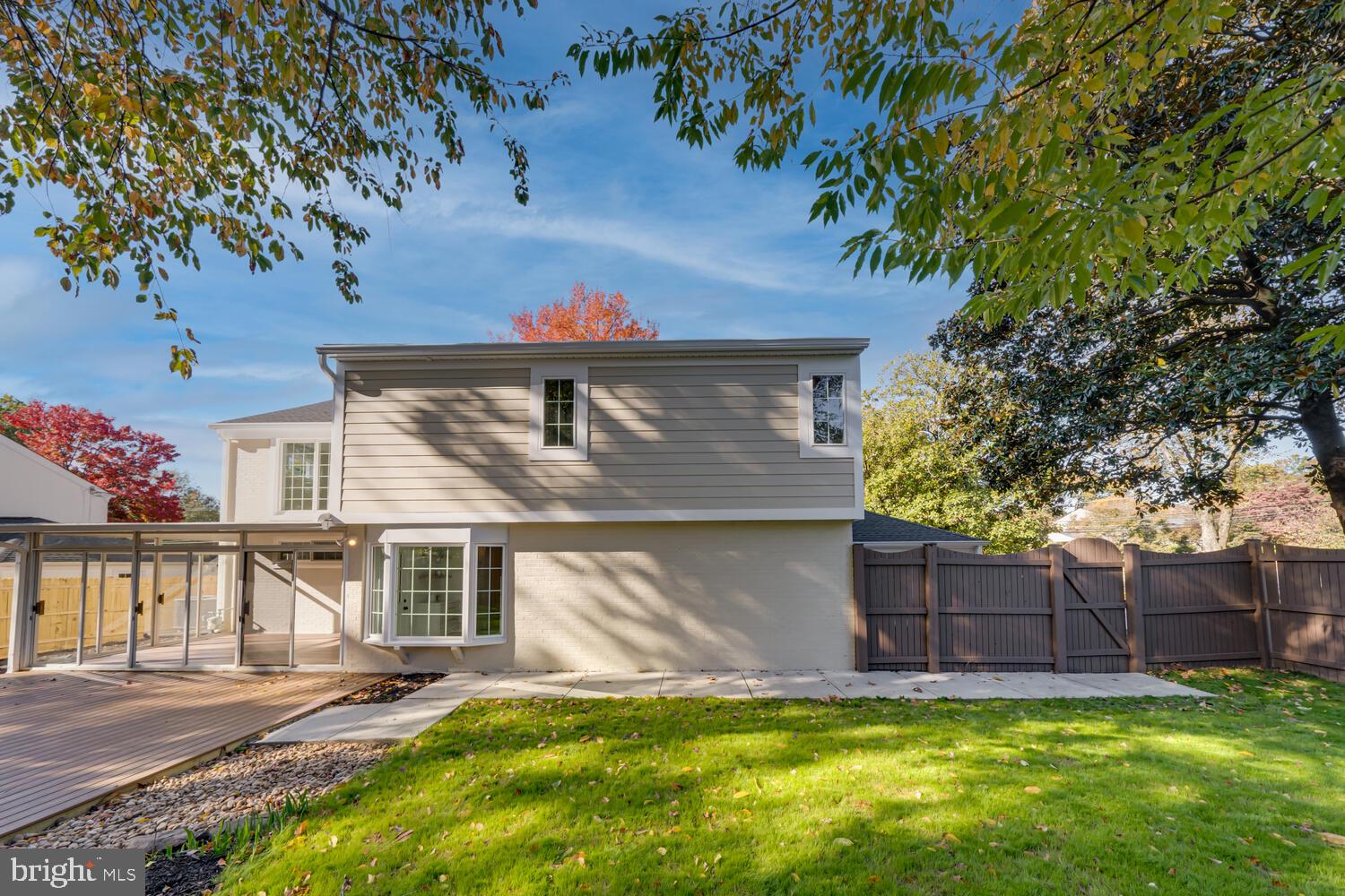 SOUTHRIDGE - Residential