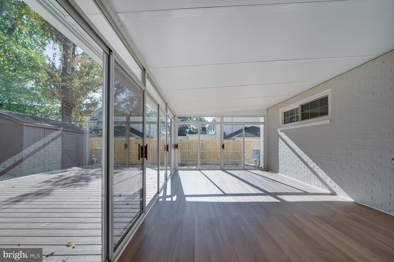 SOUTHRIDGE - Residential