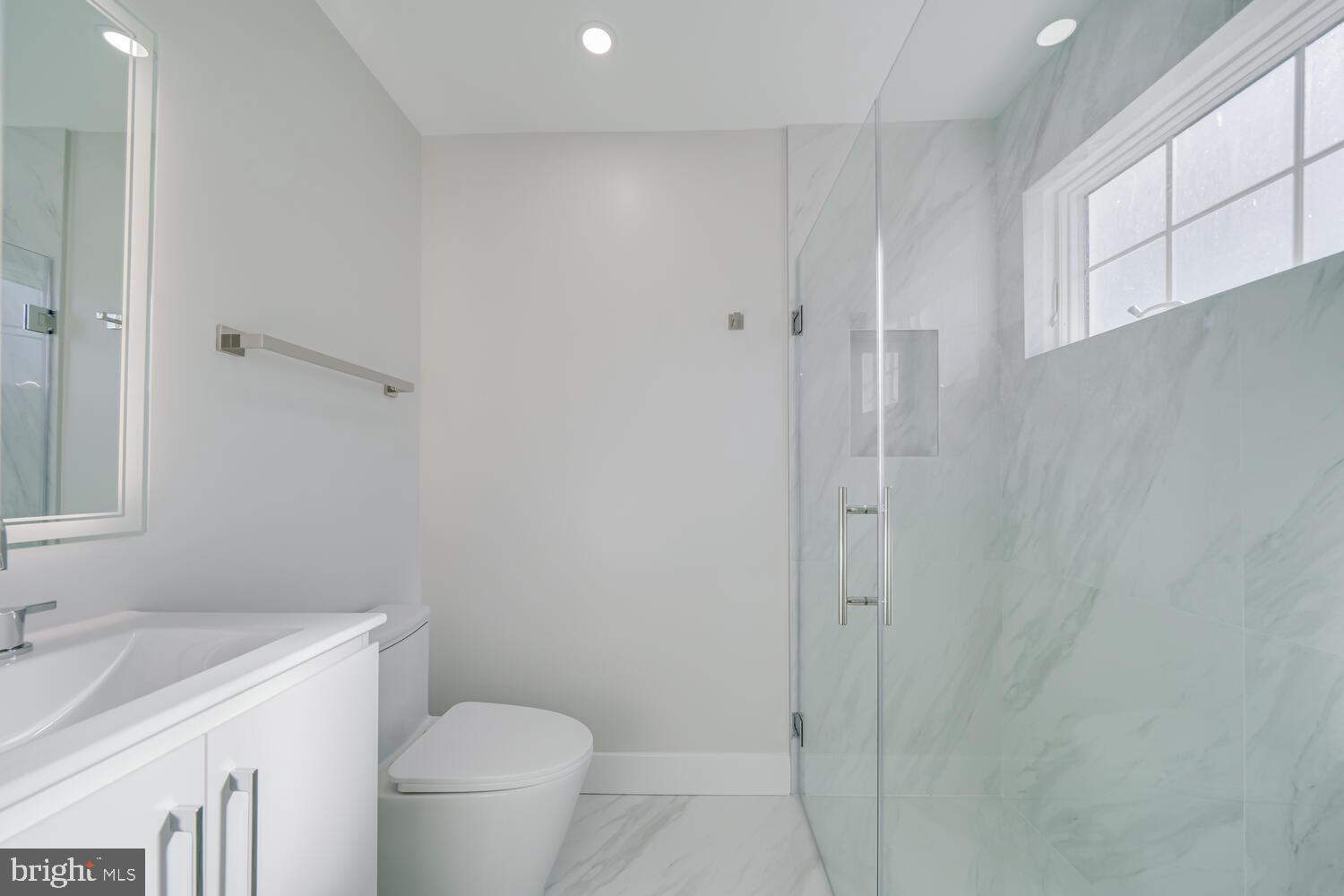 SOUTHRIDGE - Residential