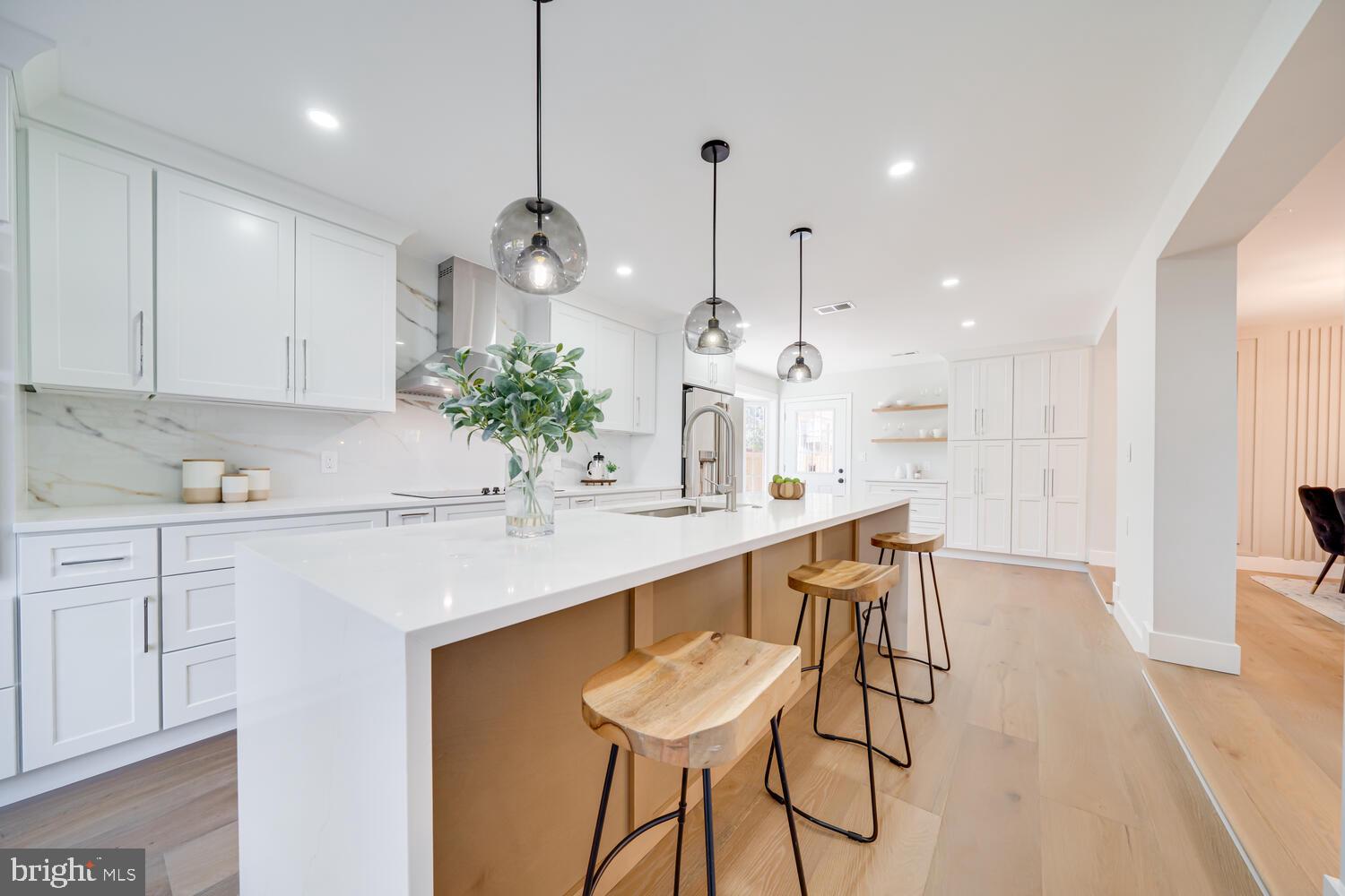 SOUTHRIDGE - Residential