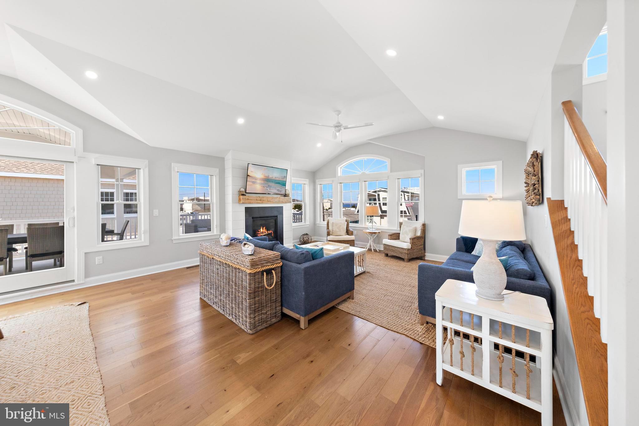 30 W HARDING AVENUE