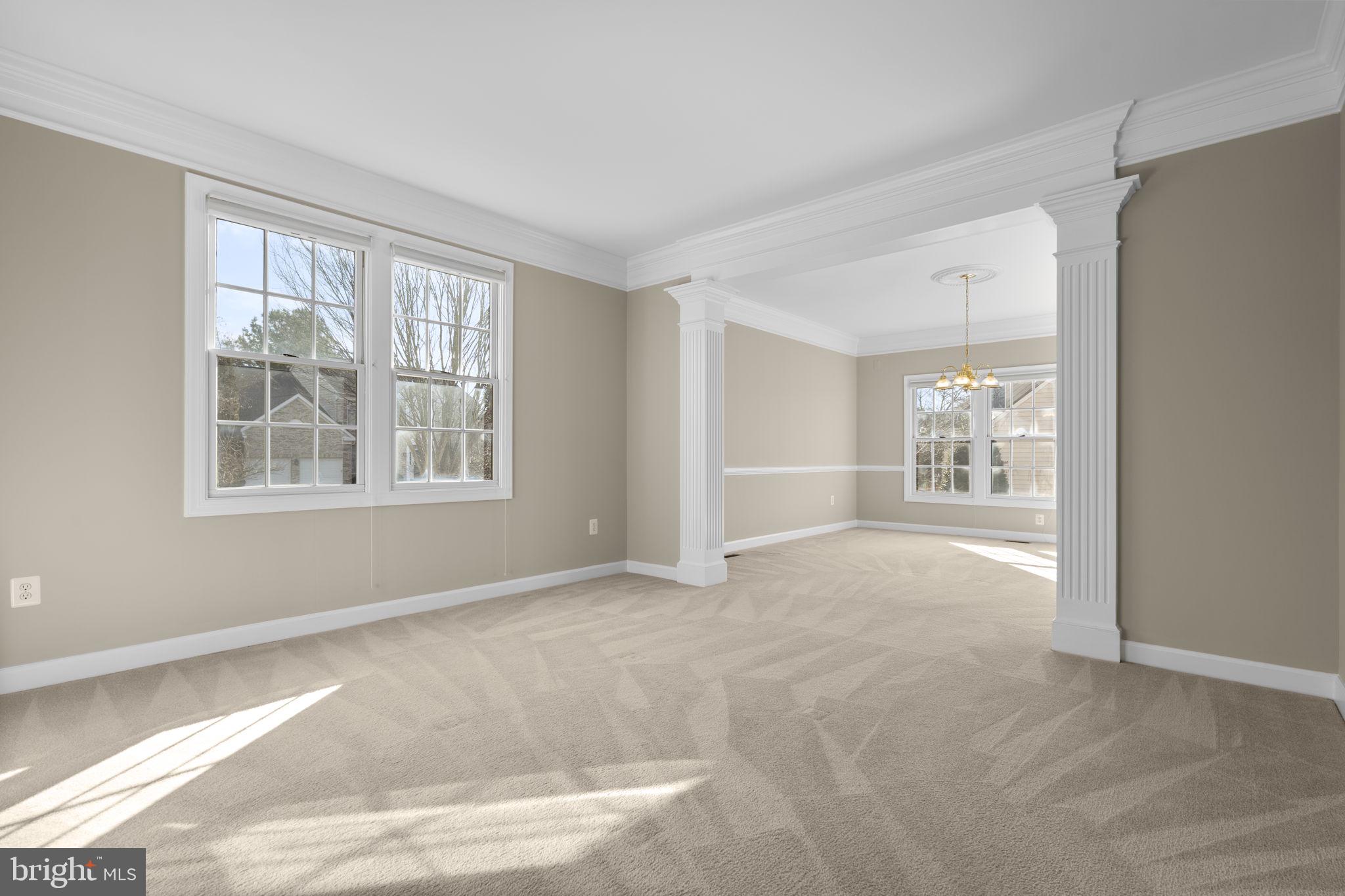 KINGSVIEW VILLAGE - Residential