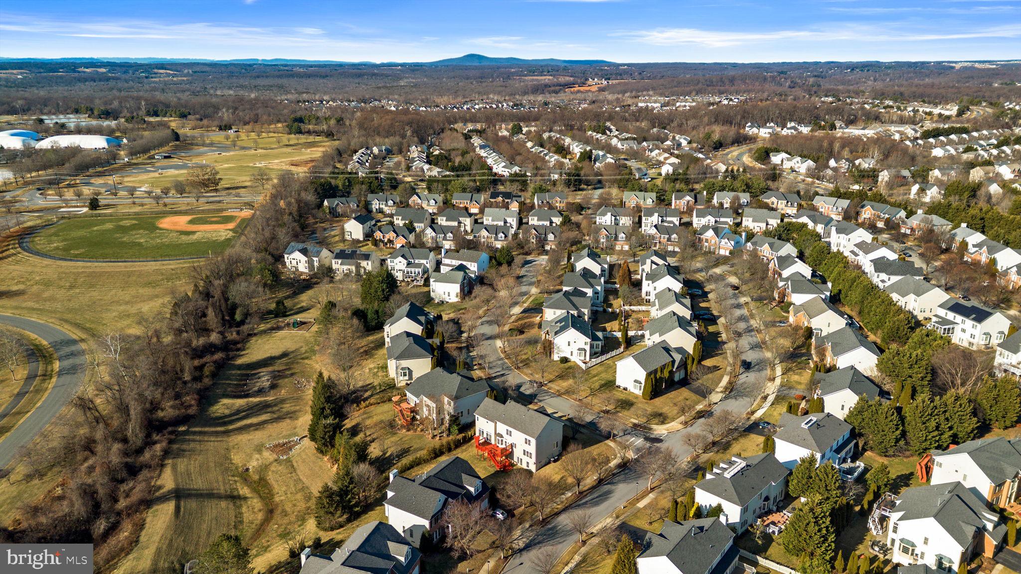 KINGSVIEW VILLAGE - Residential