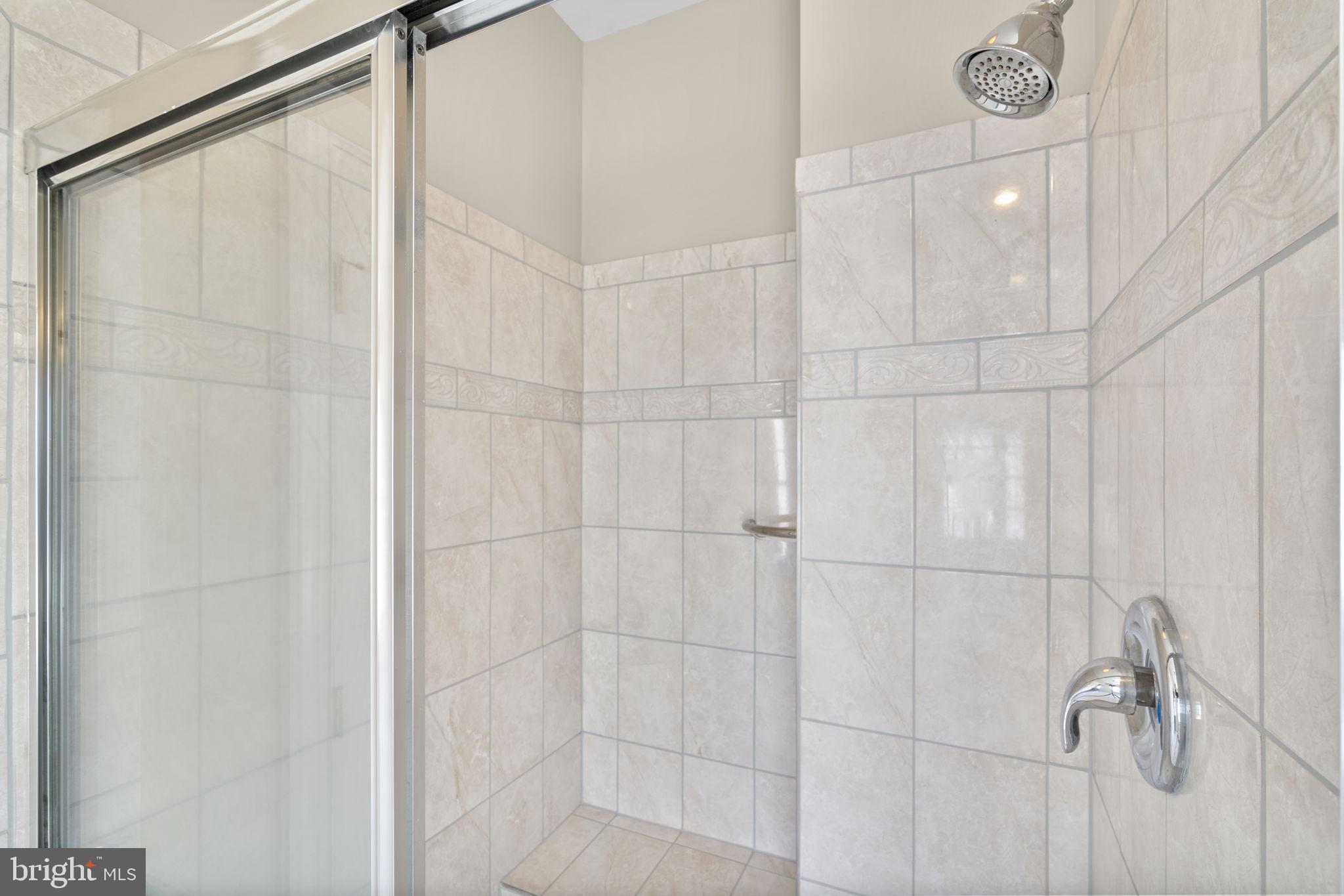 KINGSVIEW VILLAGE - Residential