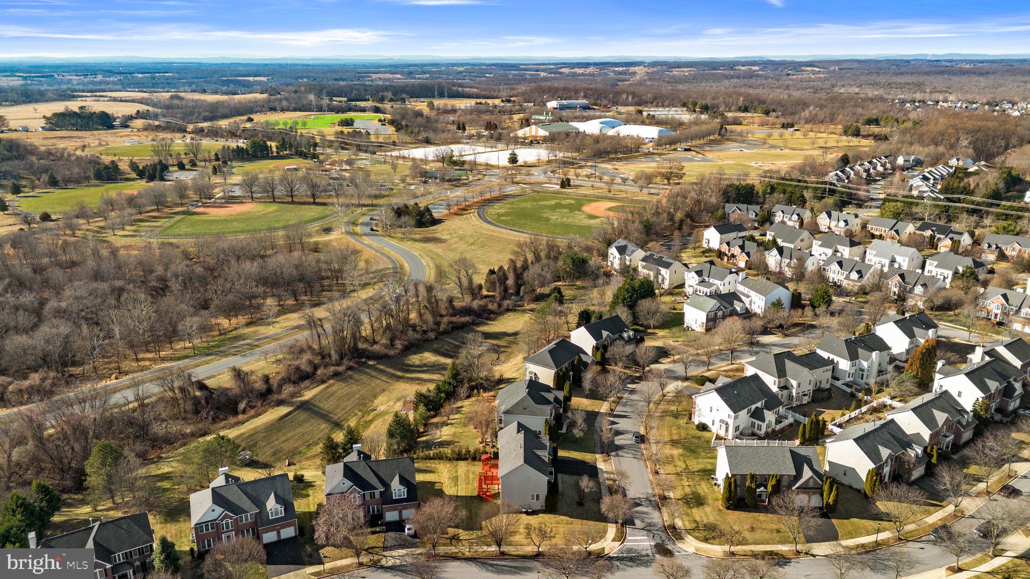 KINGSVIEW VILLAGE - Residential