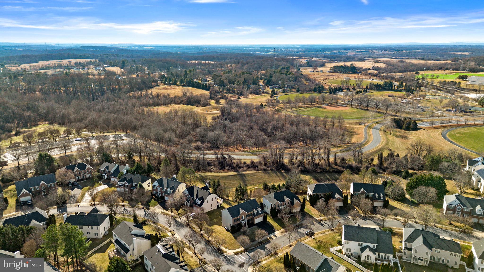 KINGSVIEW VILLAGE - Residential