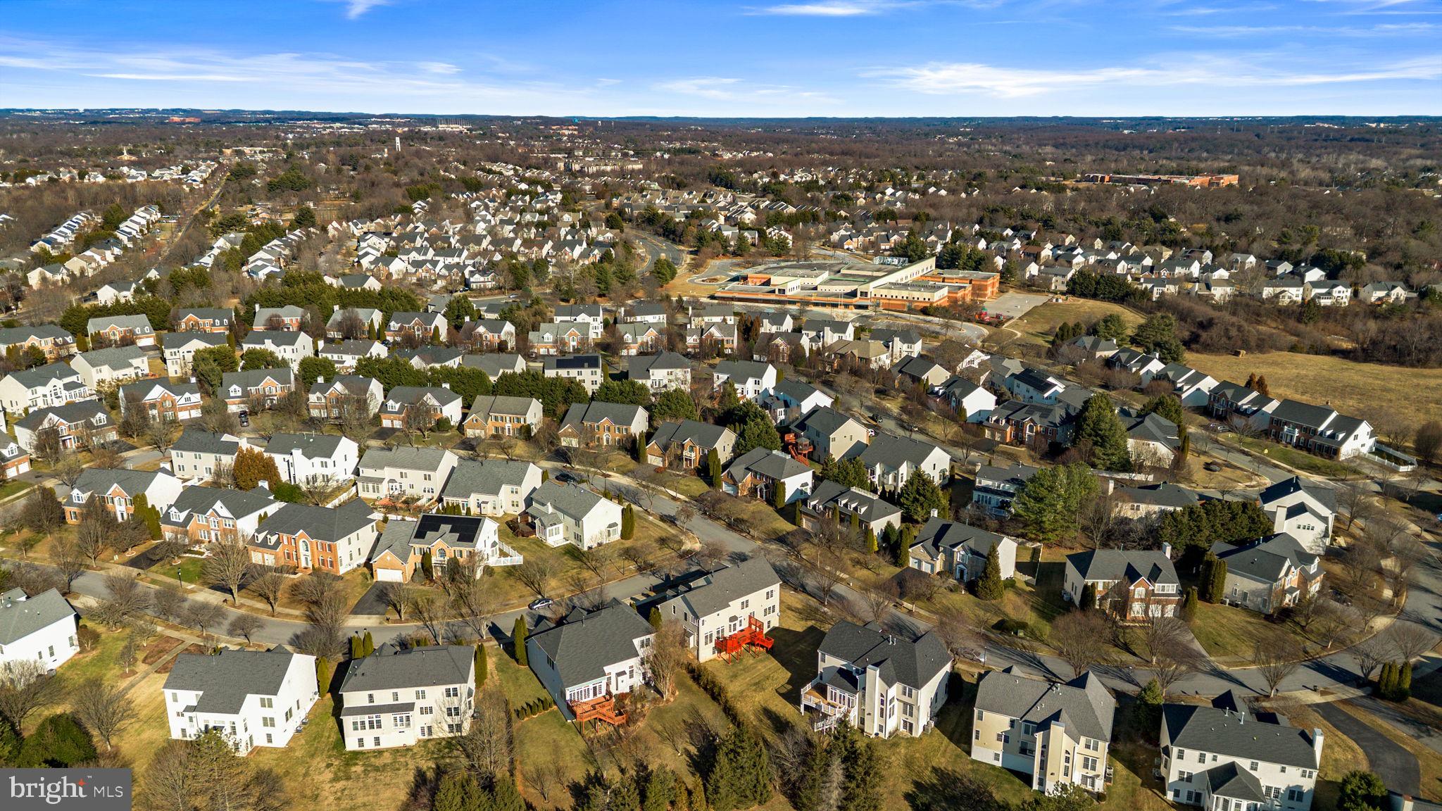 KINGSVIEW VILLAGE - Residential