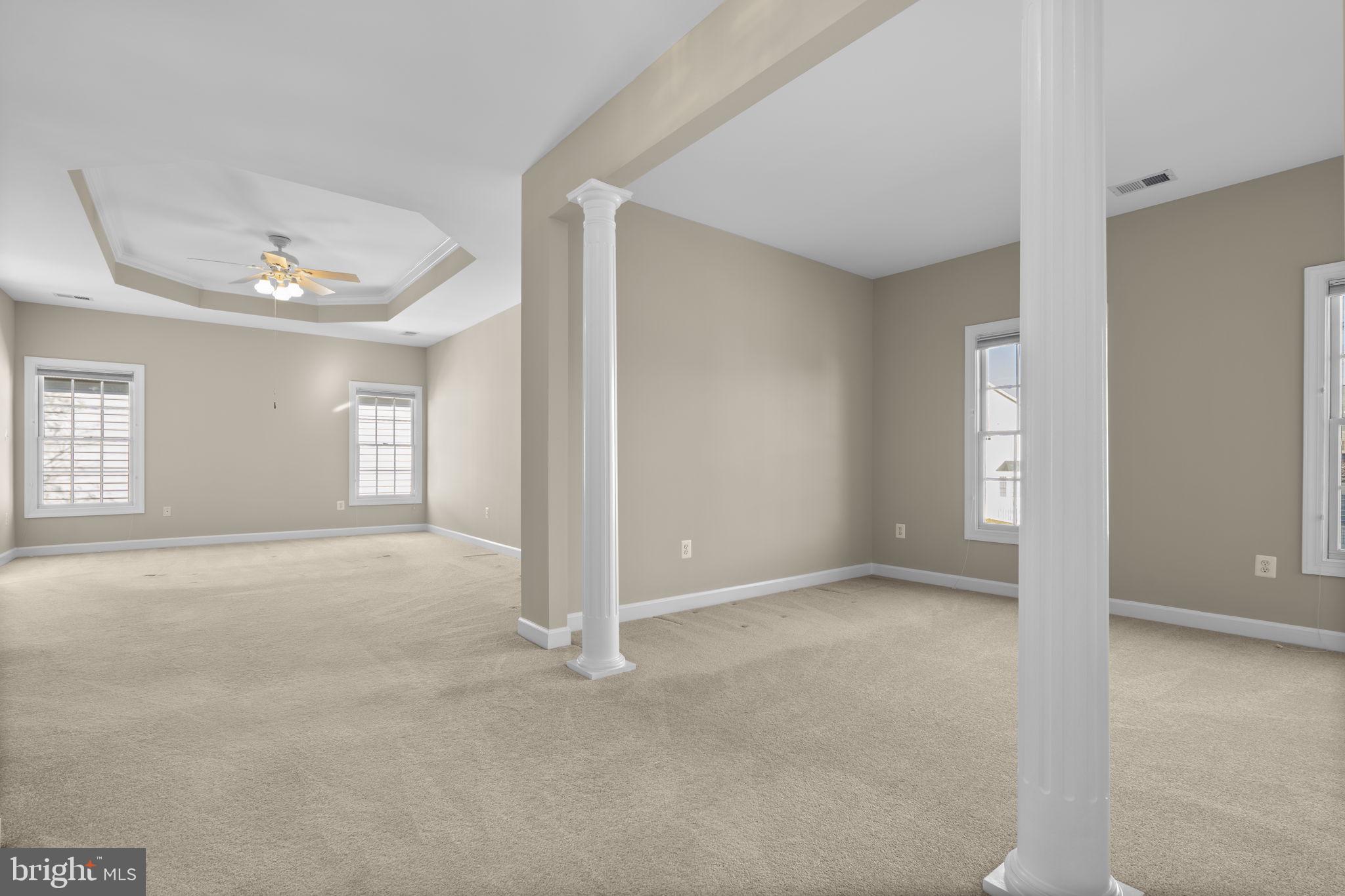 KINGSVIEW VILLAGE - Residential