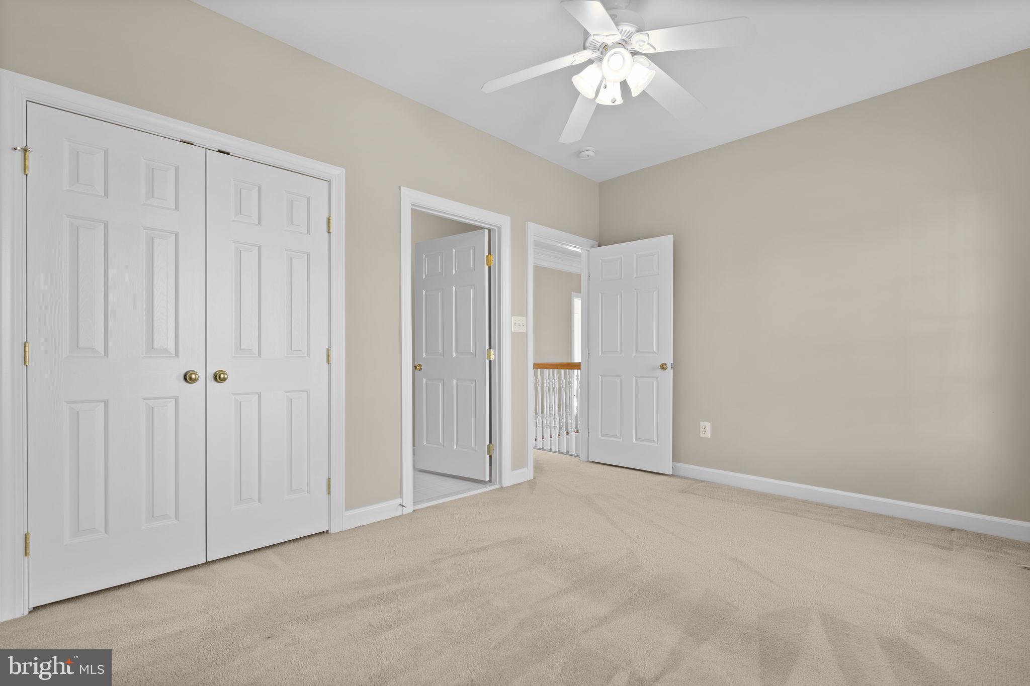 KINGSVIEW VILLAGE - Residential