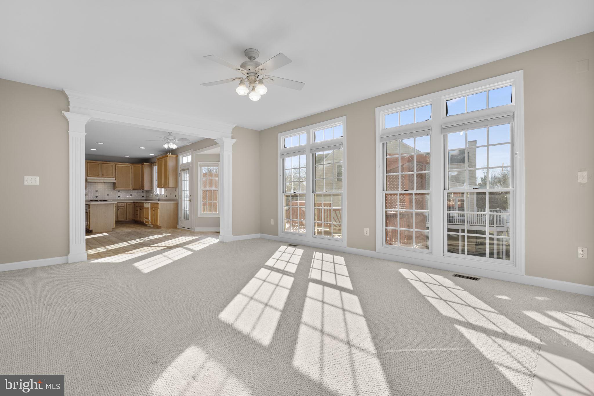 KINGSVIEW VILLAGE - Residential