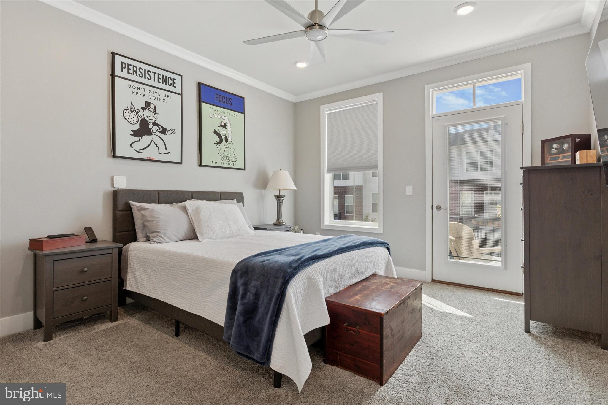 STEELPOINTE - Residential