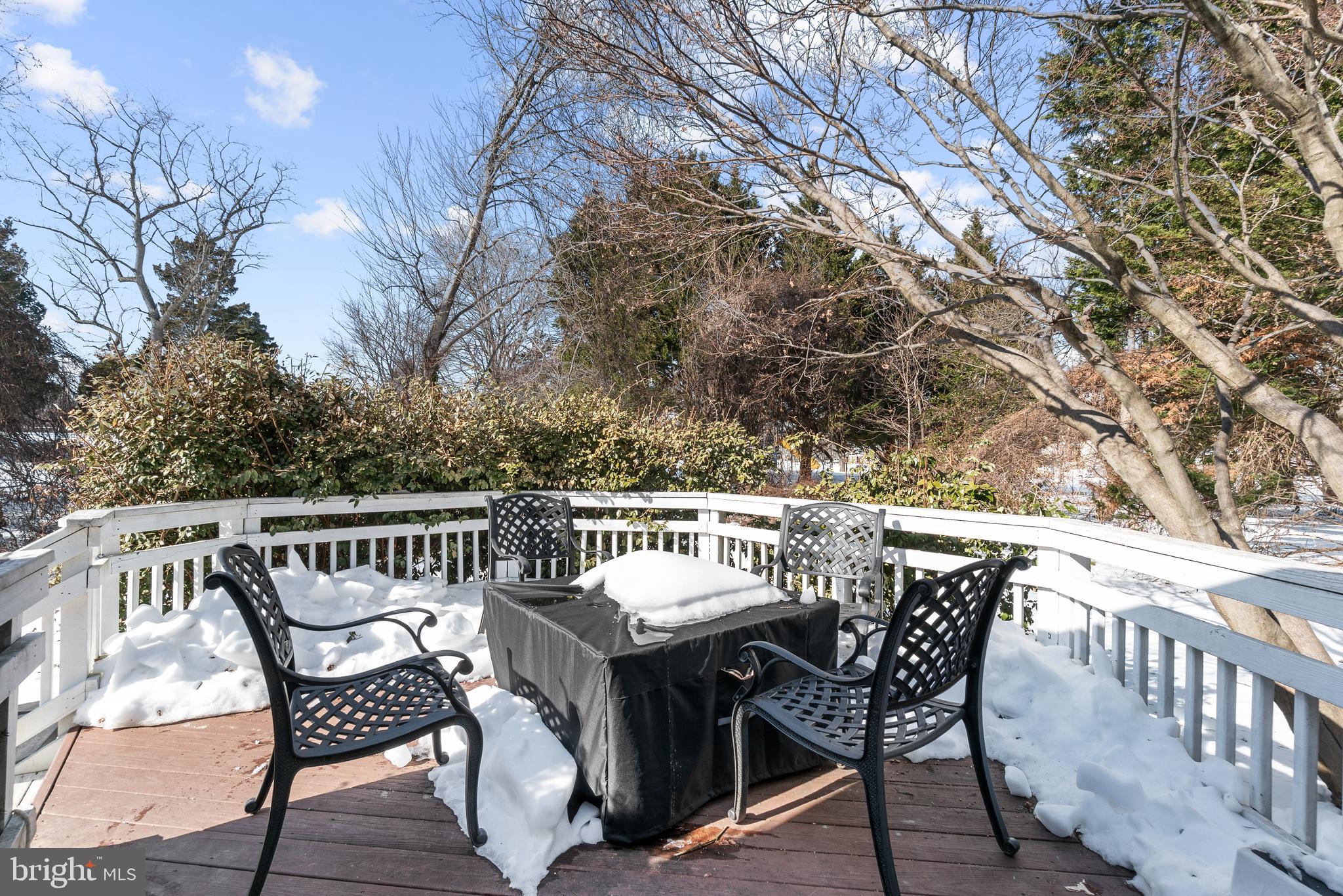 HALLOWELL - Residential