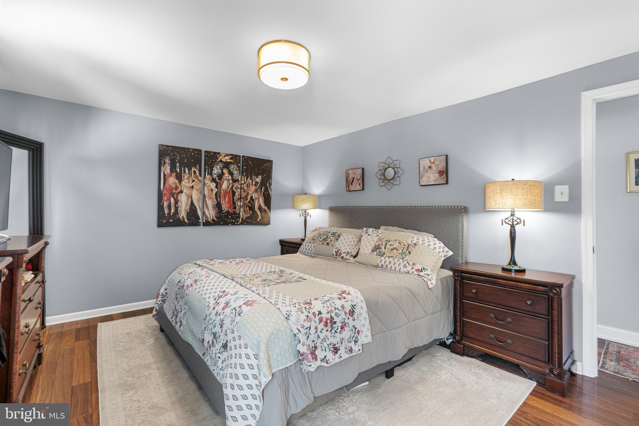 HALLOWELL - Residential