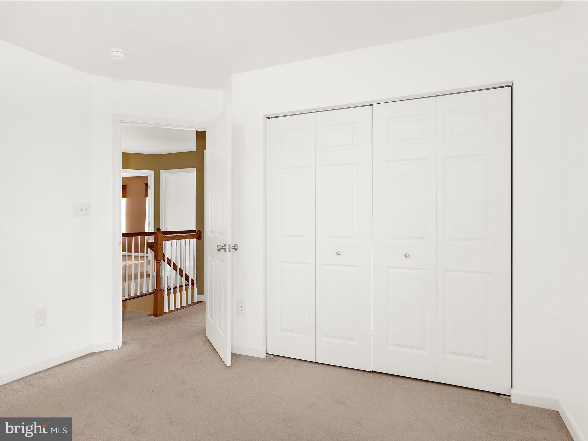 COVENTRY FARMS - Residential