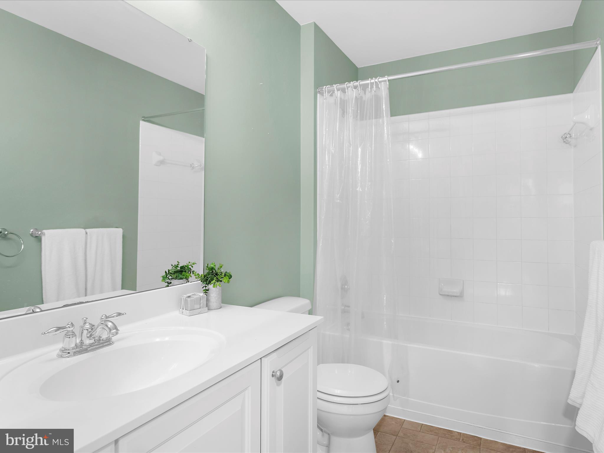 COVENTRY FARMS - Residential