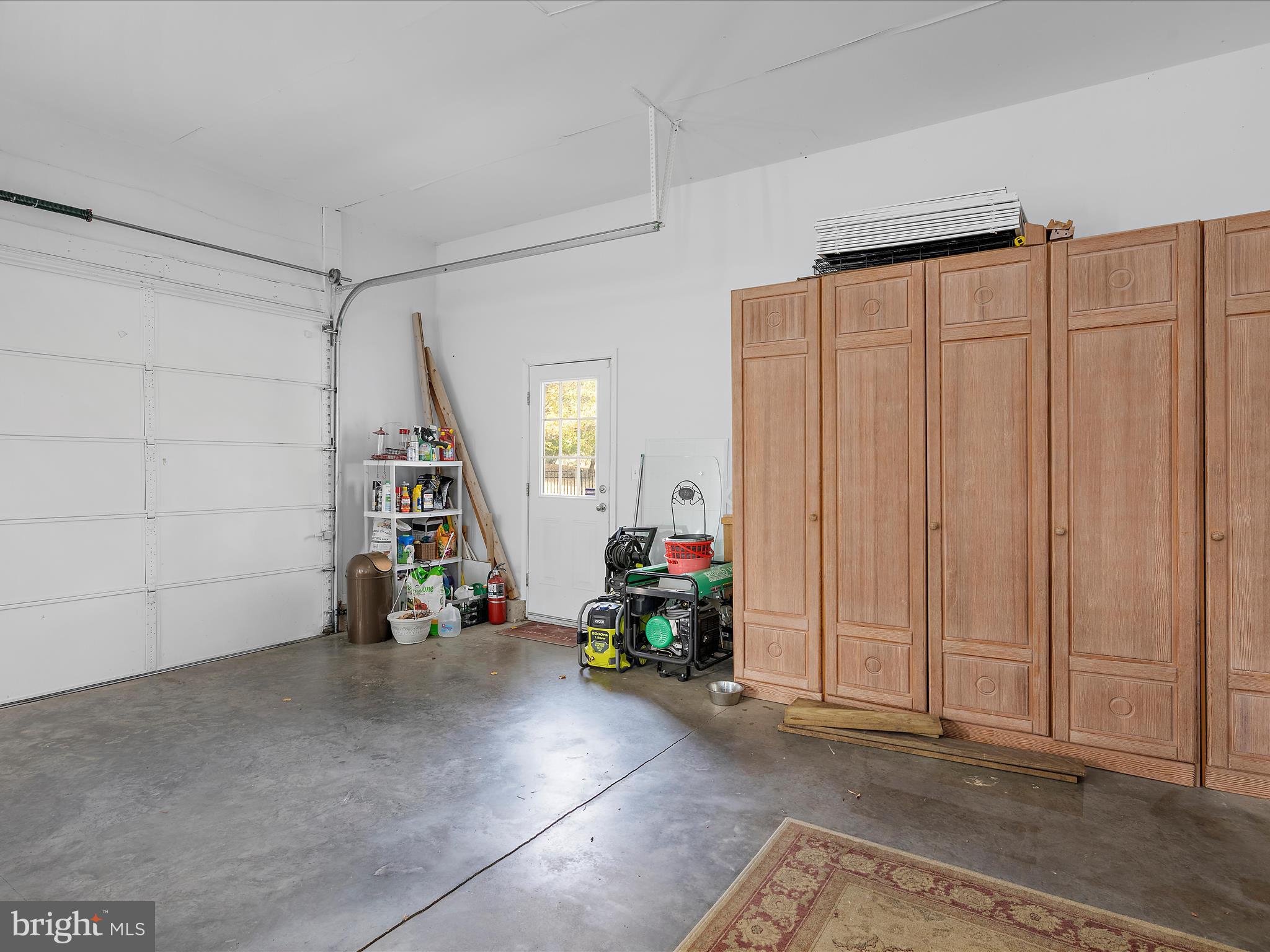 COVENTRY FARMS - Residential