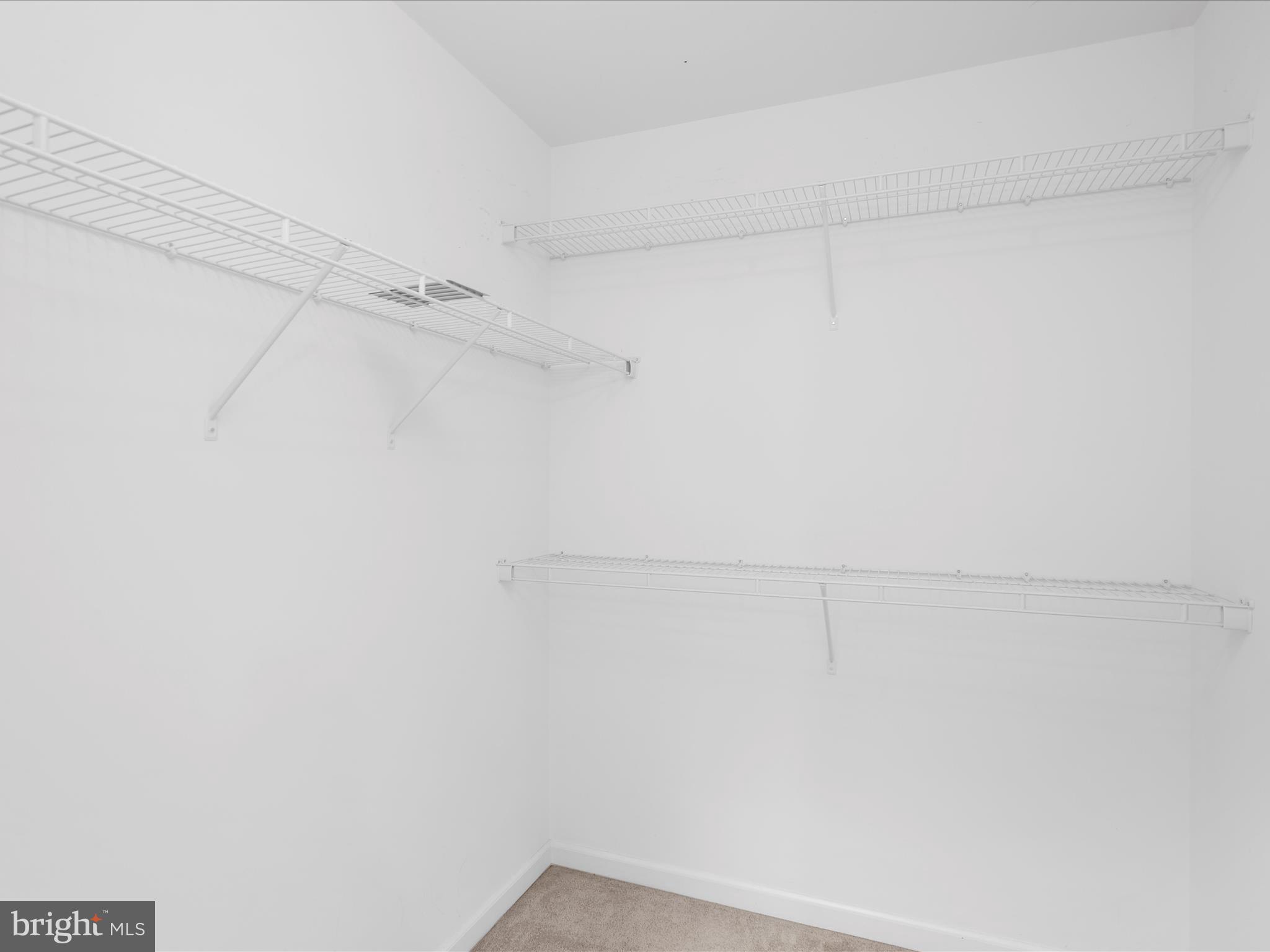 COVENTRY FARMS - Residential