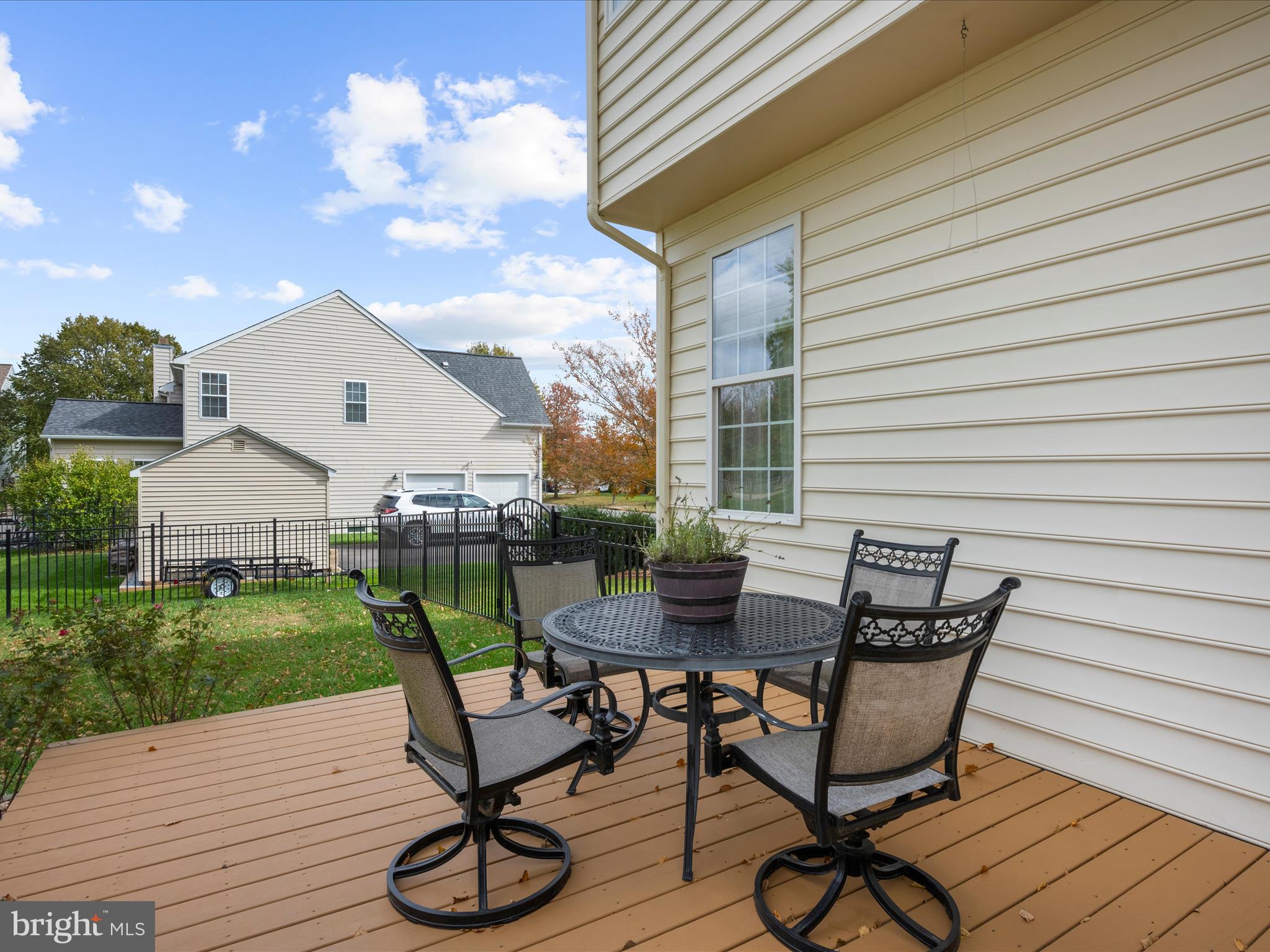 COVENTRY FARMS - Residential